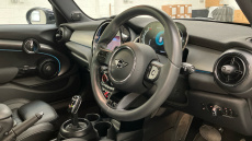 MINI Hatchback 2.0 Cooper S Exclusive 5dr Petrol Hatchback